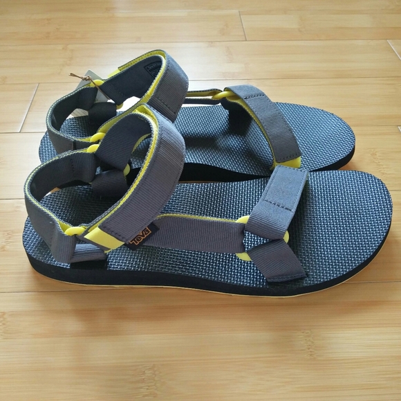 -NEW- Men's Teva Original Universal Sandals 10 - Picture 2 of 14